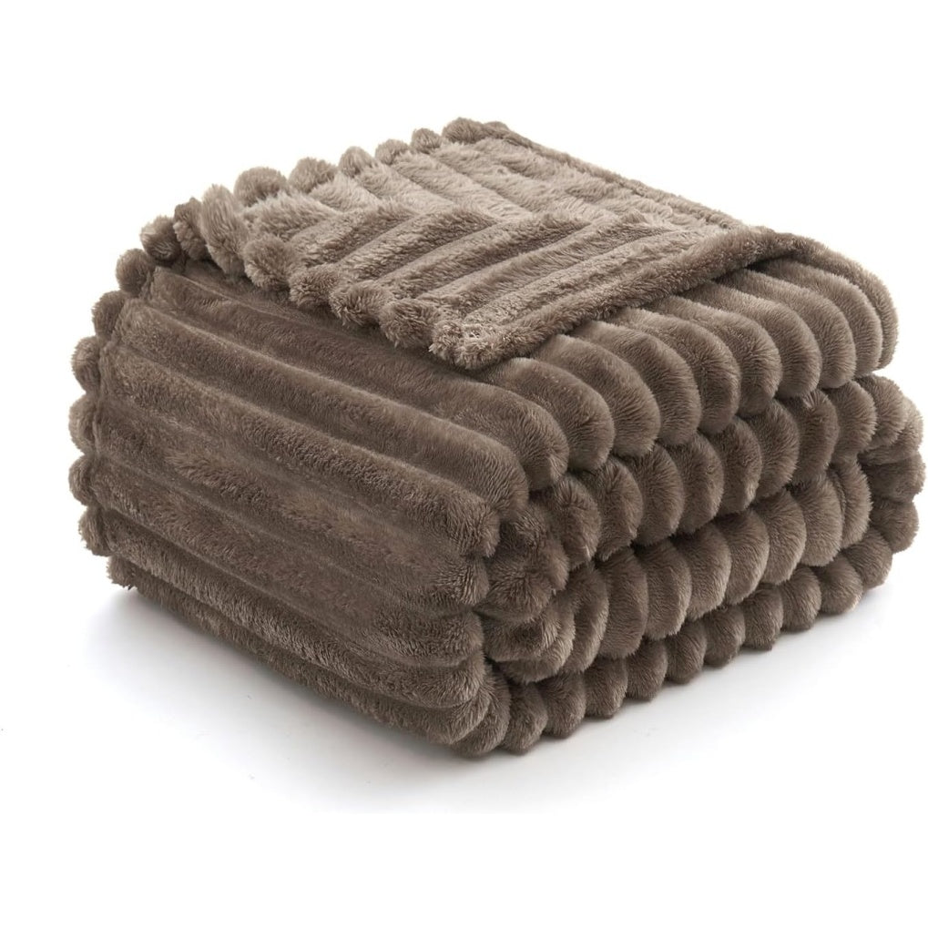 Plaid in Velluto Morbido 125 ¡Á 150 cm per Divano Poltrona e Letto Marrone